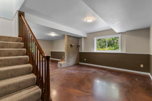 9348 Olympia Drive, Eden Prairie, MN 55347