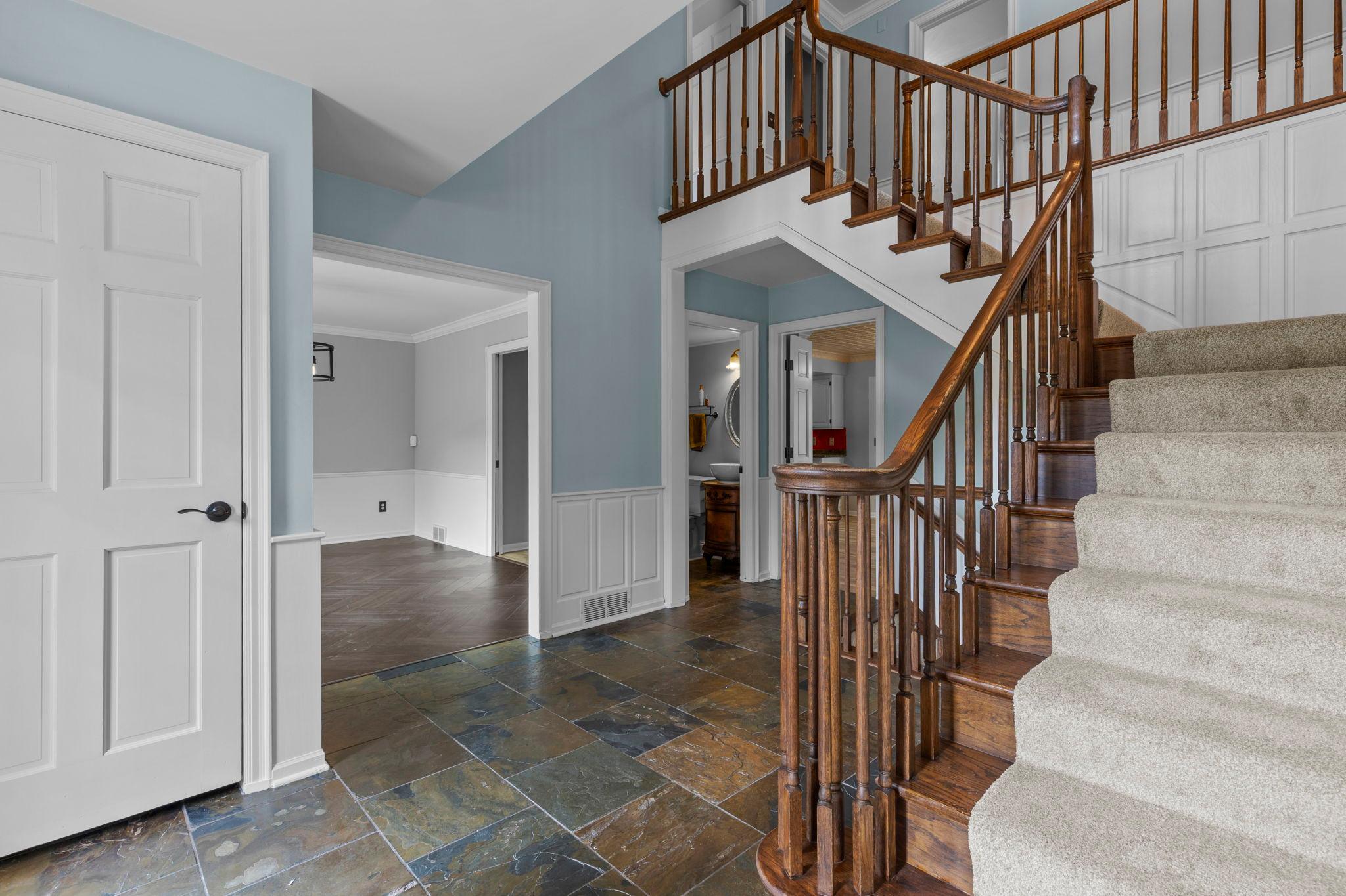 9348 Olympia Dr 8.jpg