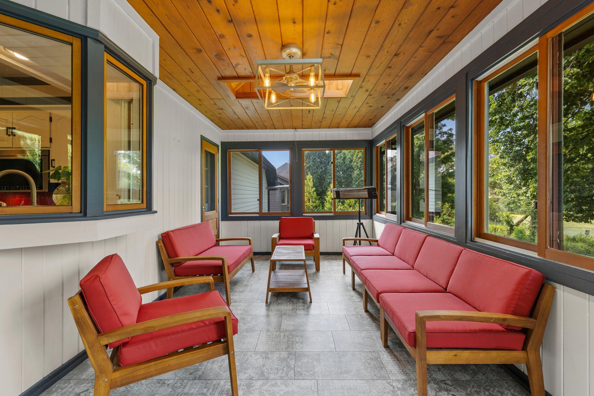 9348 Olympia Dr 74.jpg