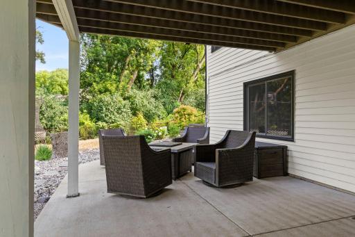 9348 Olympia Drive, Eden Prairie, MN 55347