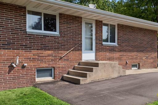 732 6th Avenue S, Hopkins, MN 55343