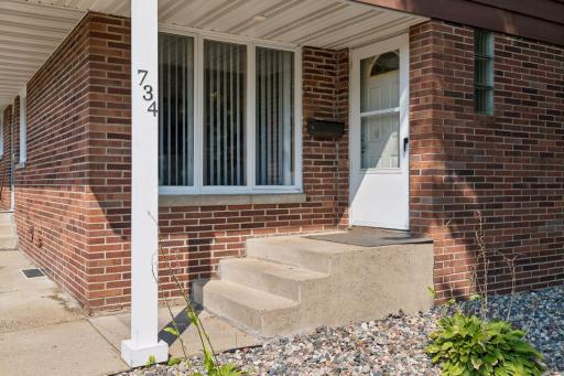 732 6th Avenue S, Hopkins, MN 55343
