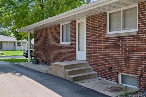 732 6th Avenue S, Hopkins, MN 55343