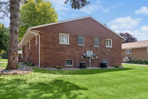 732 6th Avenue S, Hopkins, MN 55343