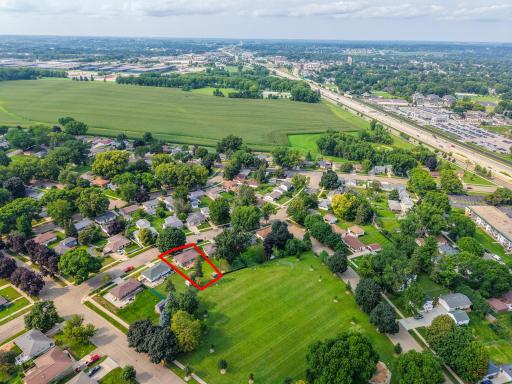 2414 23rd Avenue NW, Rochester, MN 55901