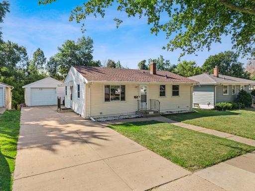 Photo for 2156 Hawthorne Avenue E, Saint Paul, MN 55119 - listing #7124644 2156 Hawthorne Avenue E, Saint Paul, MN 55119