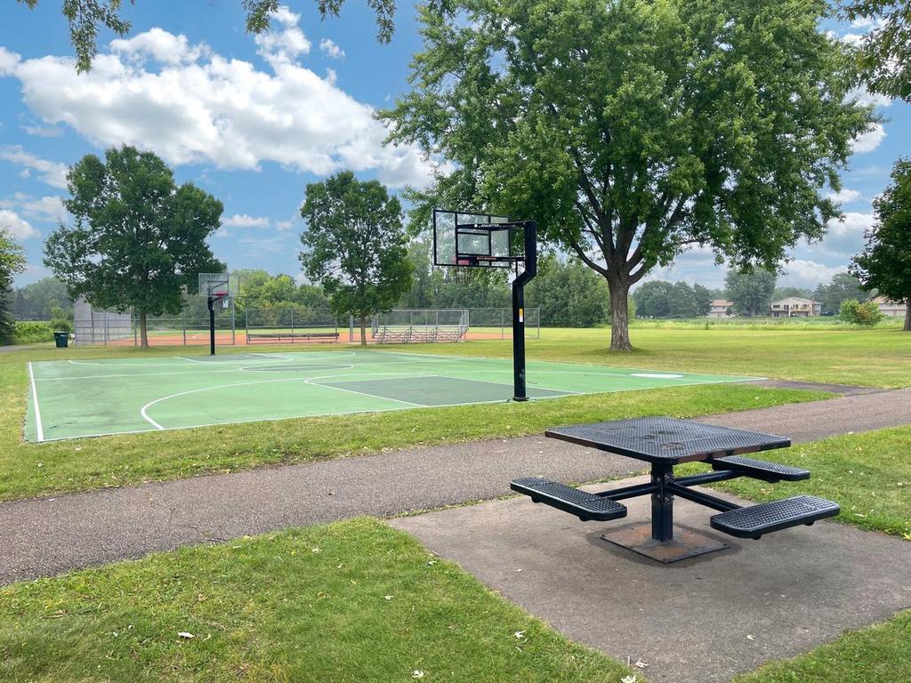 Boulder Creek Park Many Amenities