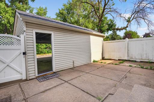 7640 Hampshire Avenue N, Brooklyn Park, MN 55428
