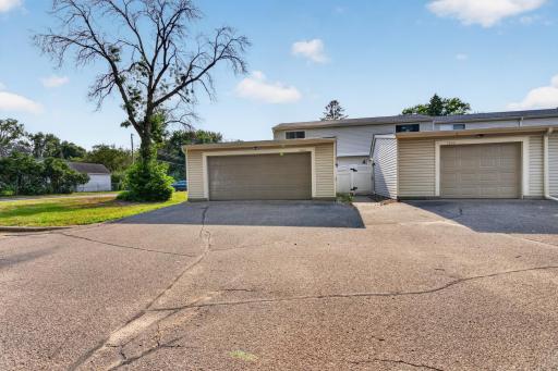 7640 Hampshire Avenue N, Brooklyn Park, MN 55428