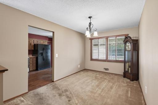 Diningroom.jpg