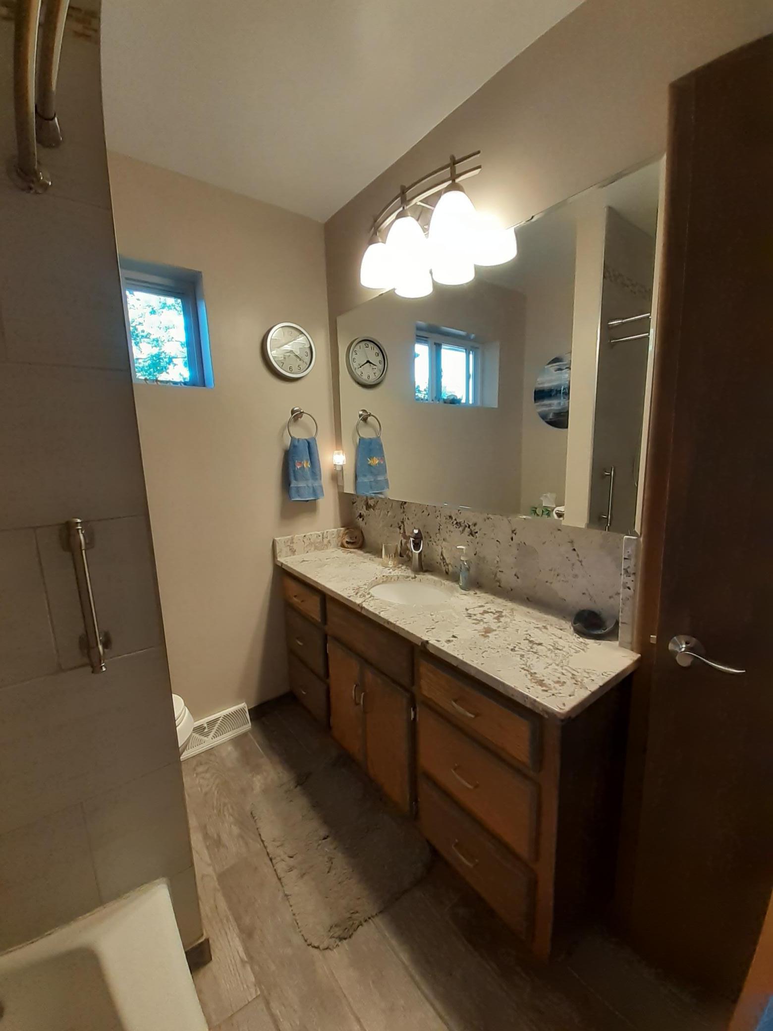 Main Floor Bathroom