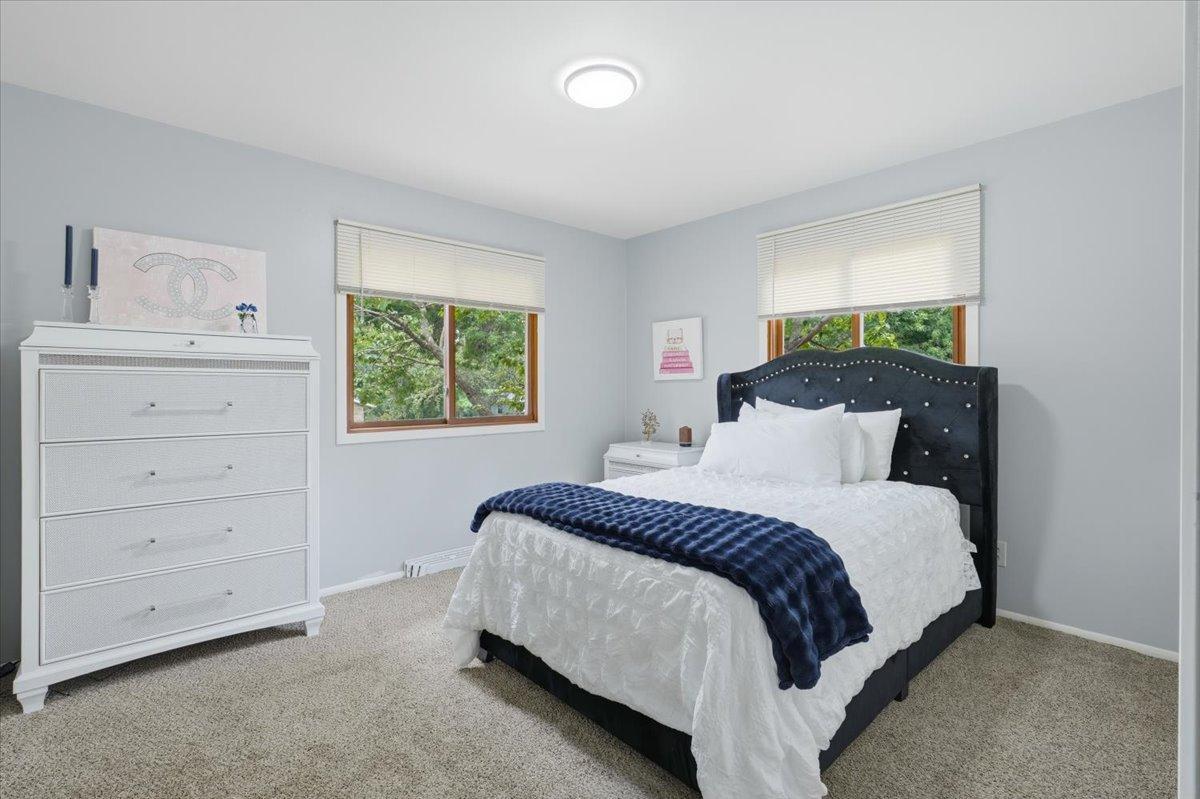 22-Bed 1.jpg