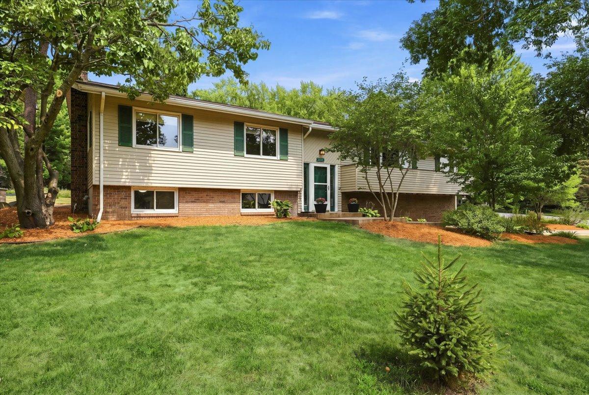 33-Back of Home.jpg