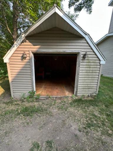 shedinside.jpeg