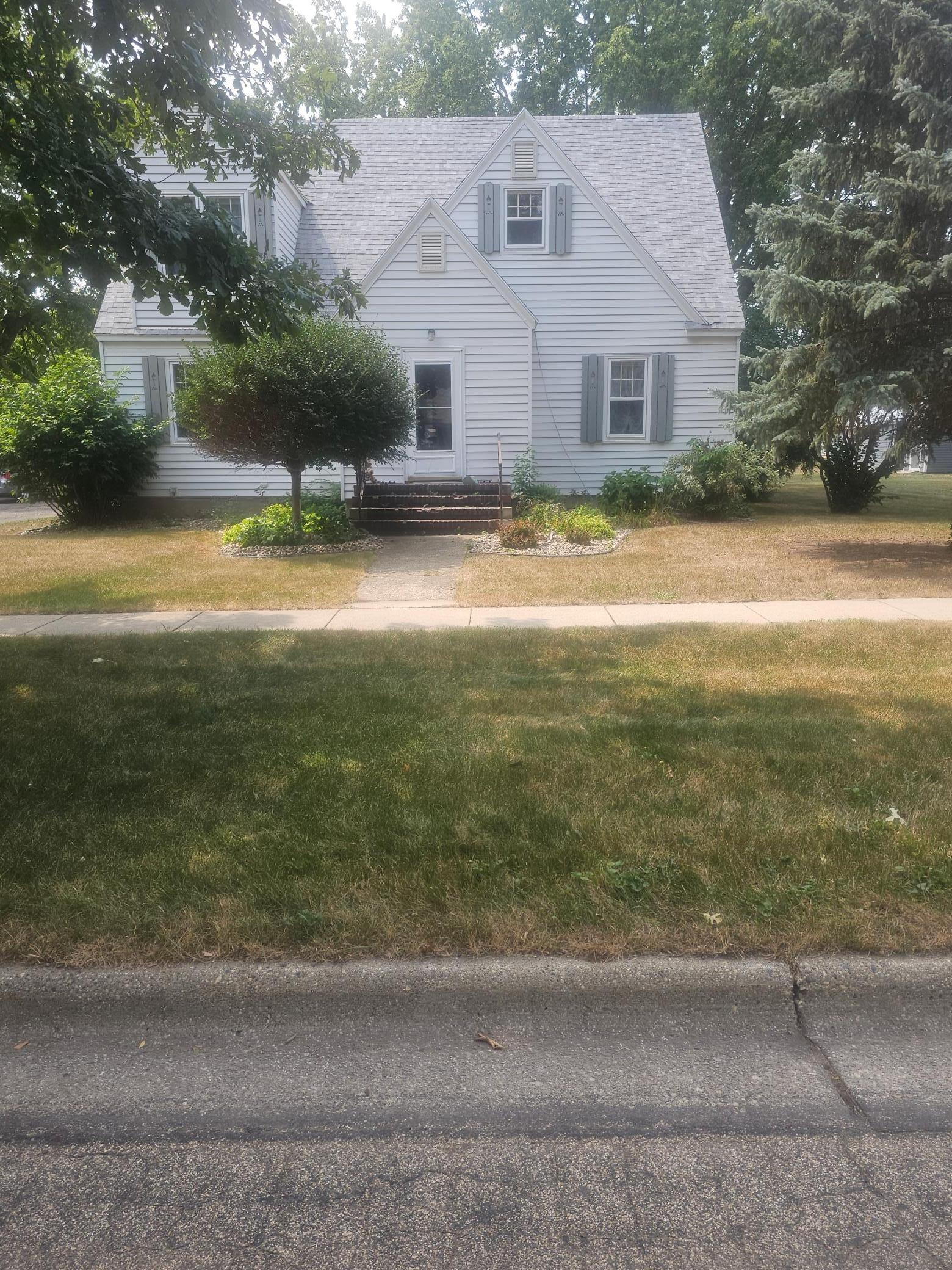 7124705