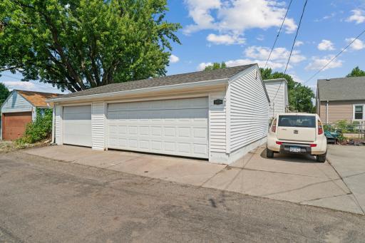 Rare 3 car garage
