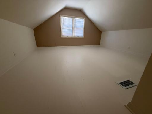 812 Bridge Avenue, Albert Lea, MN 56007