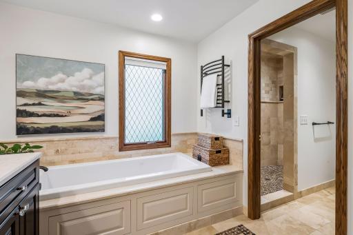 5231 Green Farms Road, Edina, MN 55436