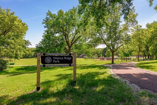 5231 Green Farms Road, Edina, MN 55436