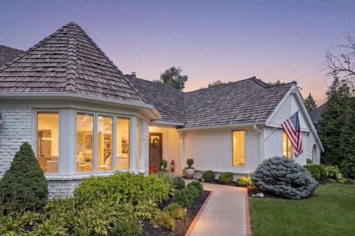 5231 Green Farms Road, Edina, MN 55436