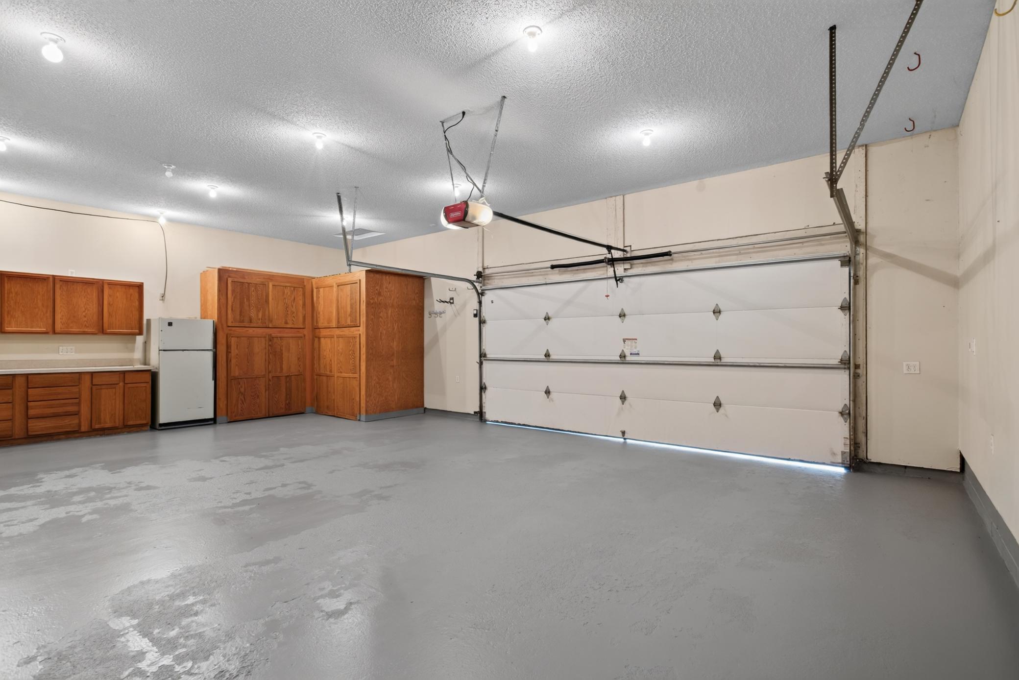 3 Car Garage