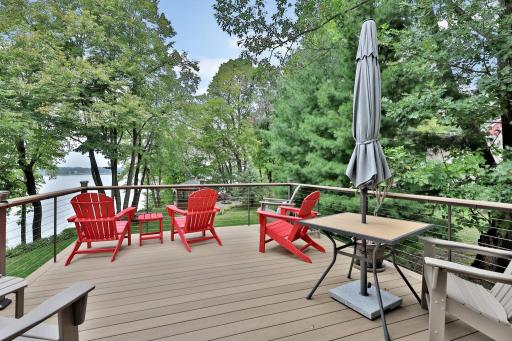 Soak up the great weather on this care free deck