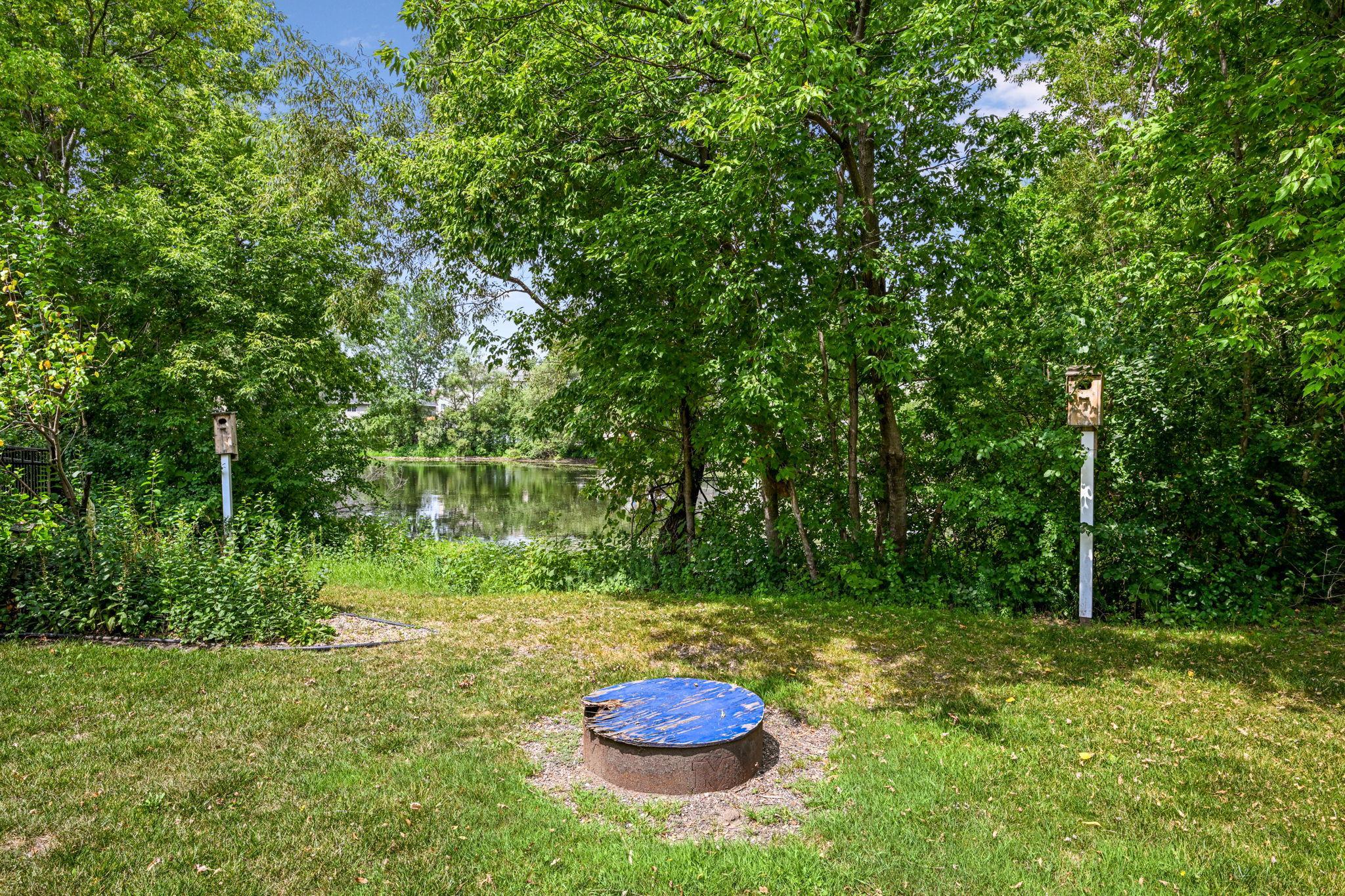 32-web-or-mls-4715 190th St W 032Full.jpg