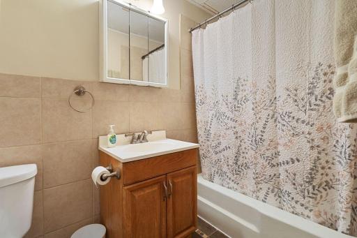 2616 Harriet Avenue, 110, Minneapolis, MN 55408