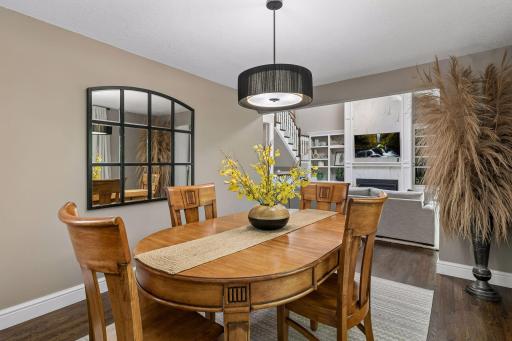 Formal Dining Room (2)