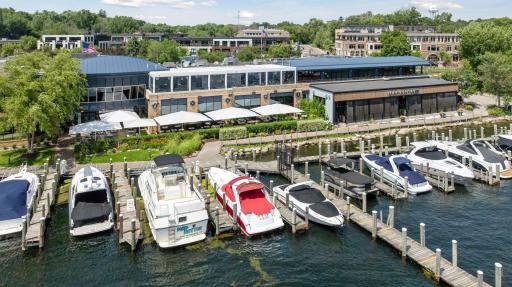 Wayzata Marina & Restaurants