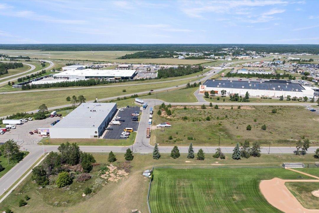 04-DJI_20260806170439_0464_D.jpg