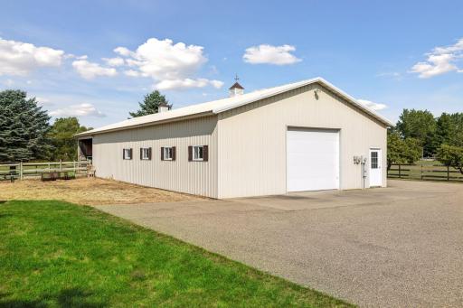 36x80 pole shed with 11-foot walls