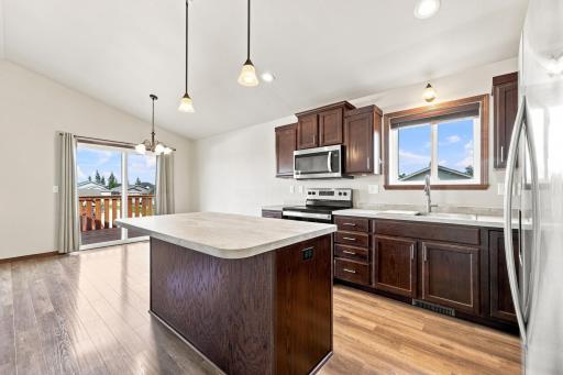 3316 MAPLE LEAF Loop S, Fargo, ND 58104