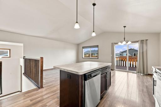 3316 MAPLE LEAF Loop S, Fargo, ND 58104