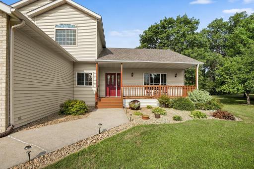 1185 24th Avenue NE, Sauk Rapids, MN 56379