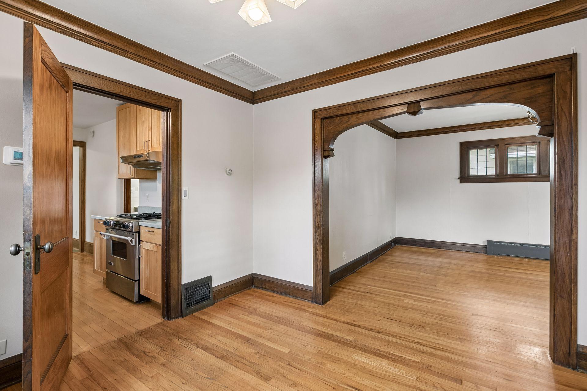 2043 Berkeley Avenue, Saint Paul, MN 55105