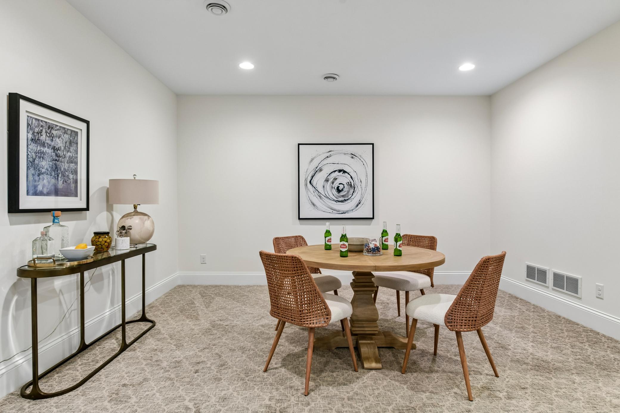 Lower-level flex/dining space