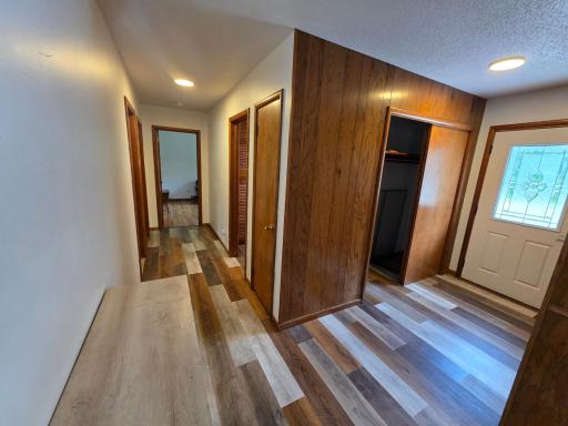 401 1st Avenue SE, Pelican Rapids, MN 56572