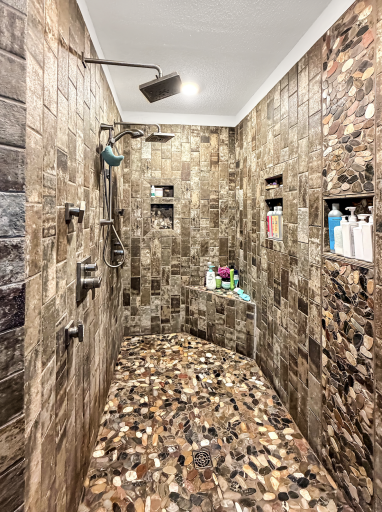 1910 Temminck Rd, Saint Cloud, MN 56301