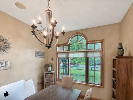 1910 Temminck Rd, Saint Cloud, MN 56301