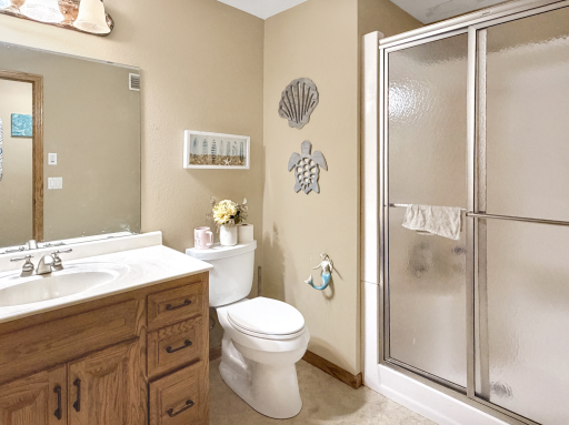 1910 Temminck Rd, Saint Cloud, MN 56301