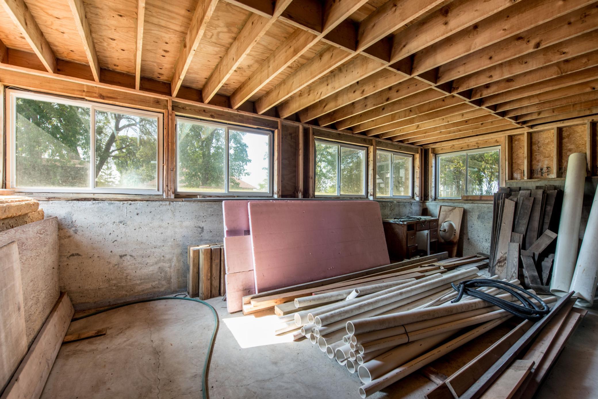 221 E Lake St - Parkers Prairie