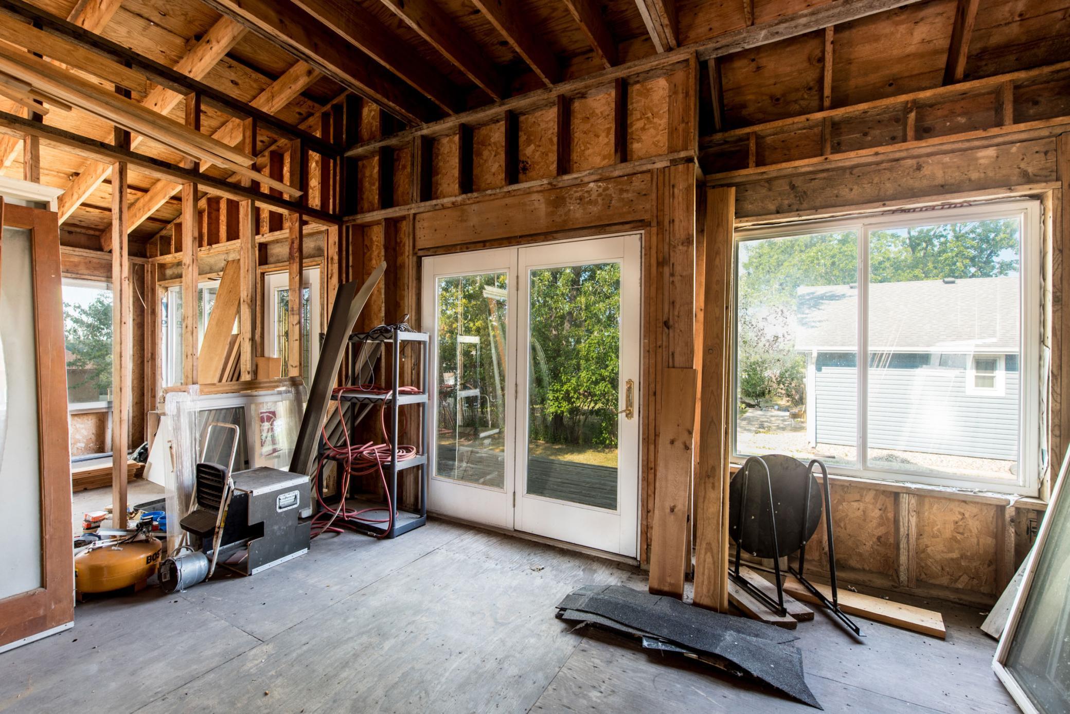 221 E Lake St - Parkers Prairie