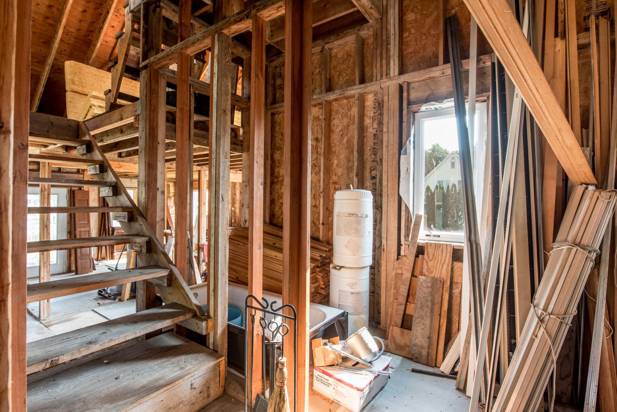 221 E Lake St - Parkers Prairie