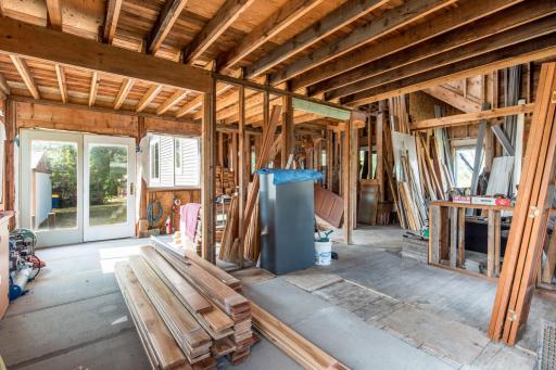 221 E Lake Street, Parkers Prairie, MN 56361