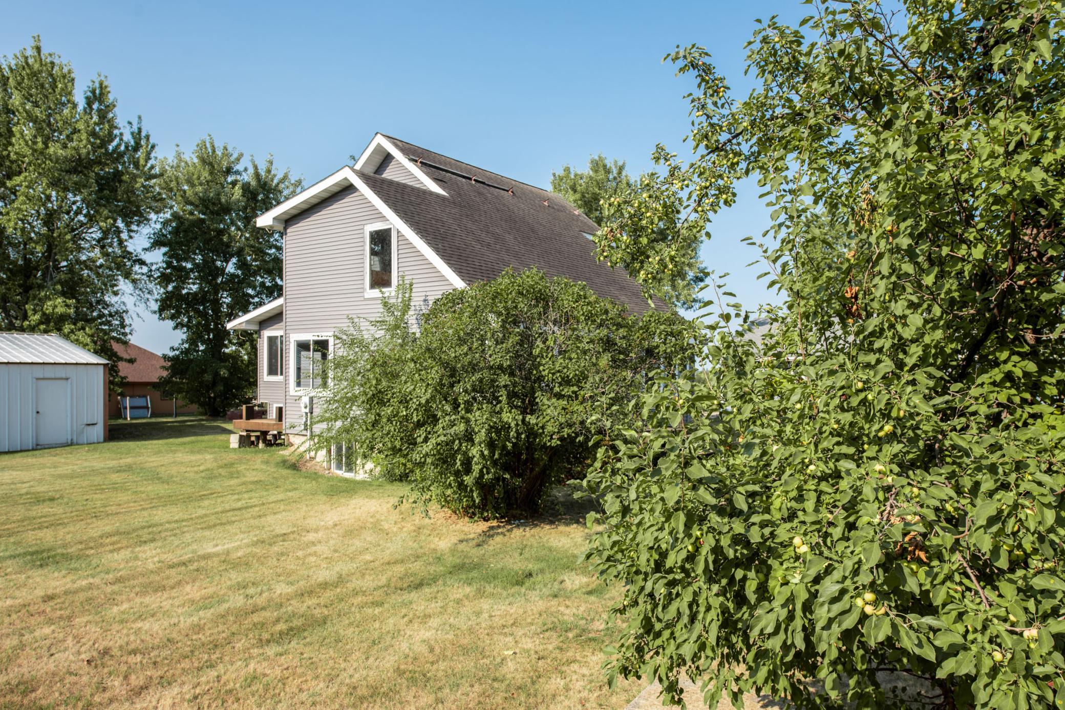 221 E Lake St - Parkers Prairie
