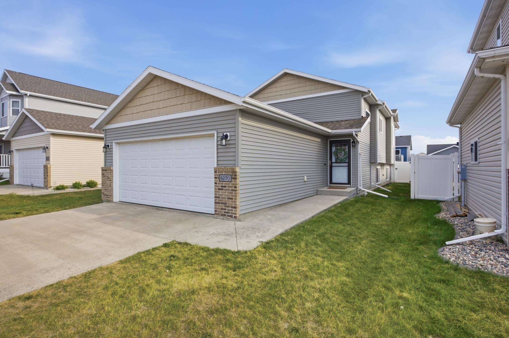 Property photo for 6270 56th Avenue S, Fargo, ND 58104