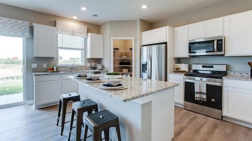 937 Greenlawn Avenue W, Delano, MN 55328