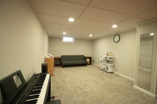 Photo 37