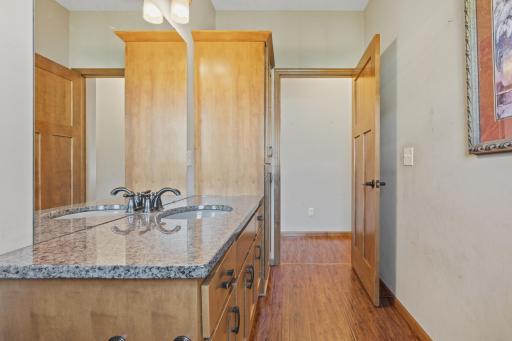 6427 Tessman Terrace N, Brooklyn Park, MN 55445
